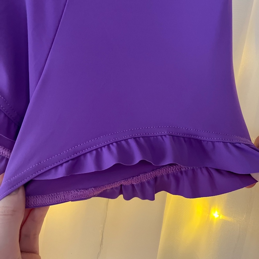 Balera Purle Ruffle Hem Shorties - Picture 2 of 4